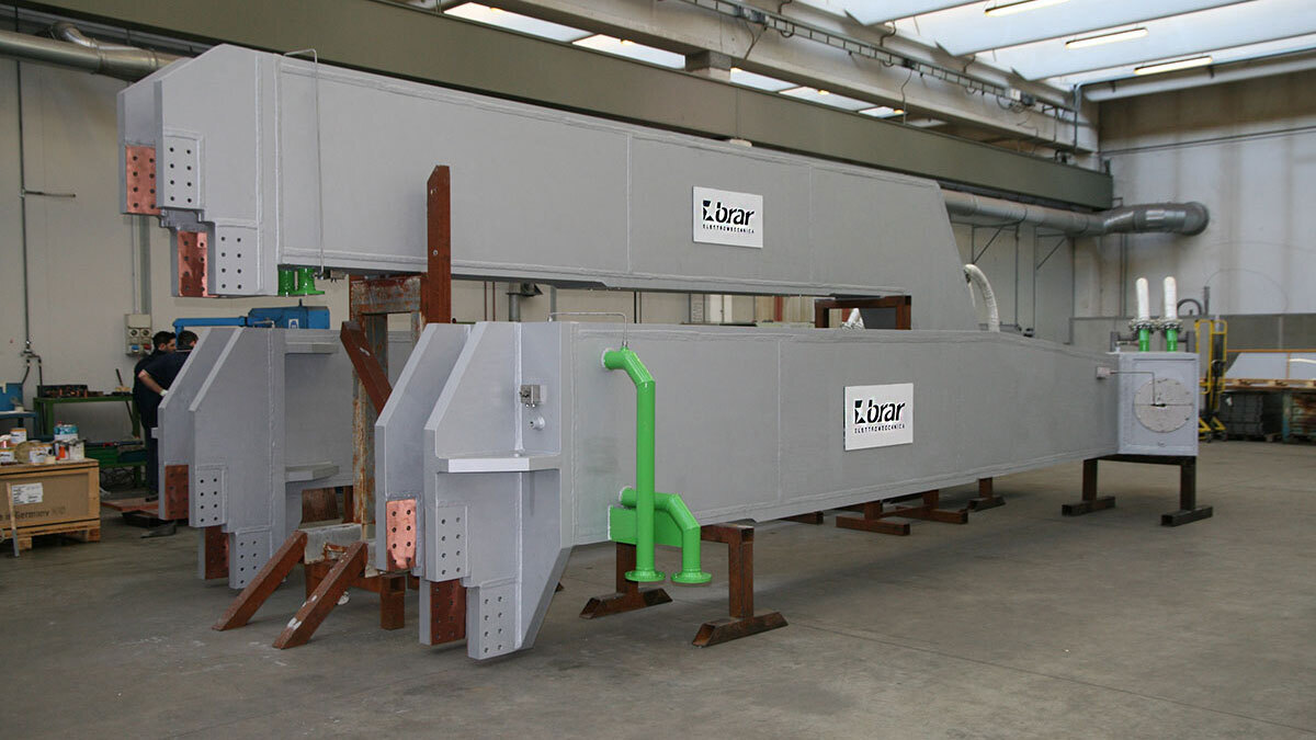 BRAR aluminium electrode arms in the workshop